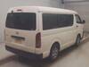 TOYOTA HIACE WAGON