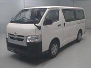 2022 TOYOTA HIACE VAN DX