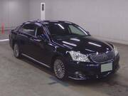 2013 TOYOTA CROWN MAJESTA