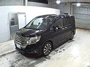 2013 HONDA STEPWAGON