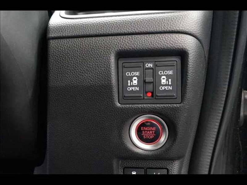 2017 HONDA N-BOX for sale - more photos