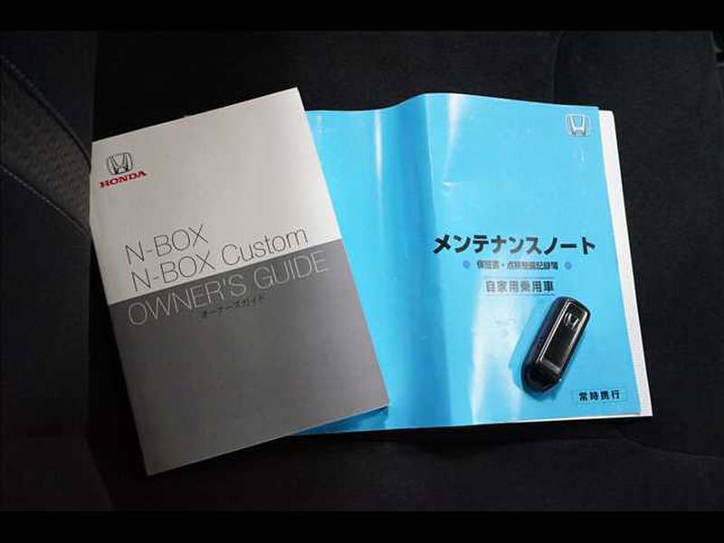 2017 HONDA N-BOX for sale - photo 9