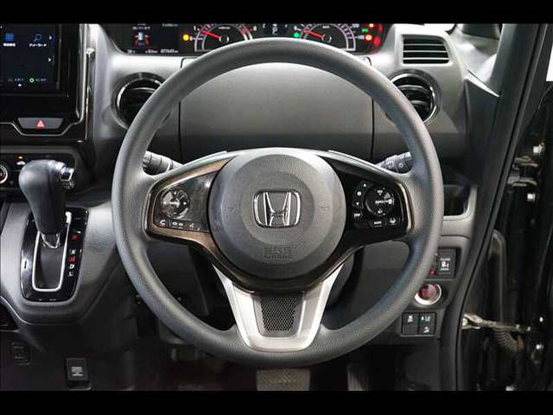 2017 HONDA N-BOX for sale - photo 11