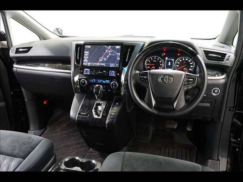 2018 TOYOTA VELLFIRE for sale - photo 3