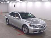 2011 LEXUS LS