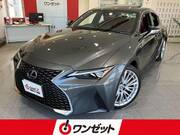 2021 LEXUS IS