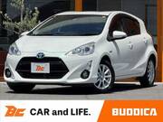2015 TOYOTA AQUA