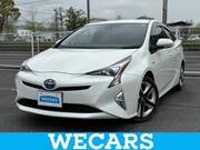 2017 TOYOTA PRIUS