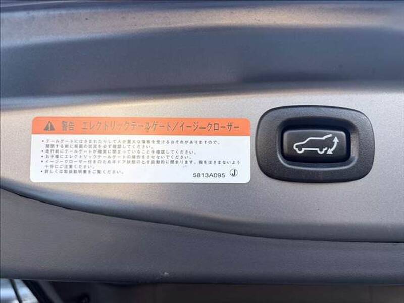 2018 MITSUBISHI OUTLANDER PHV for sale - photo 7