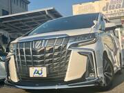 2018 TOYOTA ALPHARD