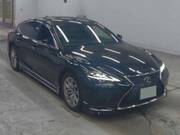 2022 LEXUS LS