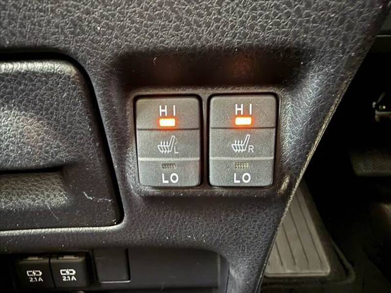 2020 TOYOTA VOXY for sale - photo 7