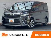 2018 TOYOTA VOXY