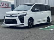 2021 TOYOTA VOXY