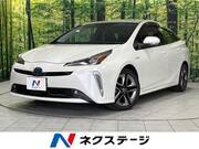 2019 TOYOTA PRIUS