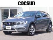 2018 VOLVO V60