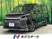 2022 TOYOTA VOXY