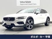 2021 VOLVO V60