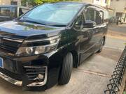 2014 TOYOTA VOXY