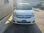 2011 TOYOTA ISIS G