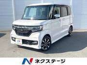 2018 HONDA N-BOX CUSTOM