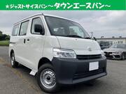 2026 TOYOTA TOWNACE VAN
