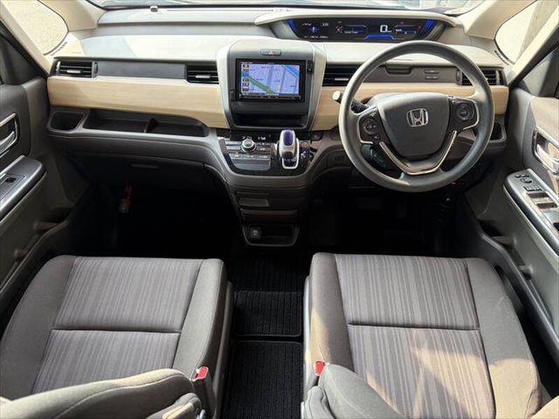 2018 HONDA FREED HYBIRD for sale - photo 4