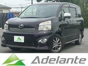2013 TOYOTA VOXY