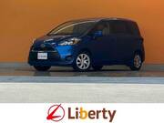 2017 TOYOTA SIENTA X