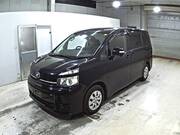 2013 TOYOTA VOXY X L EDITION