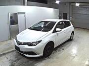2016 TOYOTA AURIS