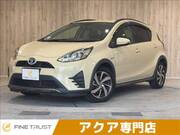 2017 TOYOTA AQUA