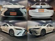 2019 LEXUS ES