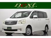 2012 TOYOTA NOAH
