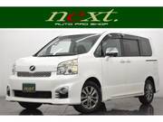 2013 TOYOTA VOXY