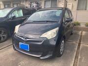 2011 TOYOTA RACTIS G