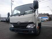 2019 TOYOTA DYNA