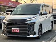 2025 TOYOTA VOXY