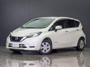 2017 NISSAN NOTE