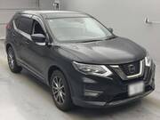 2022 NISSAN X-TRAIL