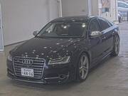 2014 AUDI S8