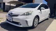 2011 TOYOTA PRIUS ALPHA G