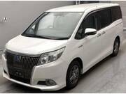 2016 TOYOTA ESQUIRE