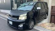 2013 TOYOTA VOXY