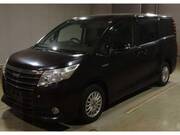 2015 TOYOTA NOAH