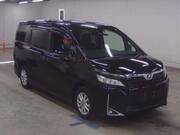 2017 TOYOTA VOXY V