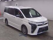 2019 TOYOTA VOXY