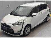 2016 TOYOTA SIENTA G