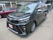 2019 TOYOTA VOXY