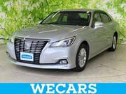 2016 TOYOTA CROWN ROYAL SALOON